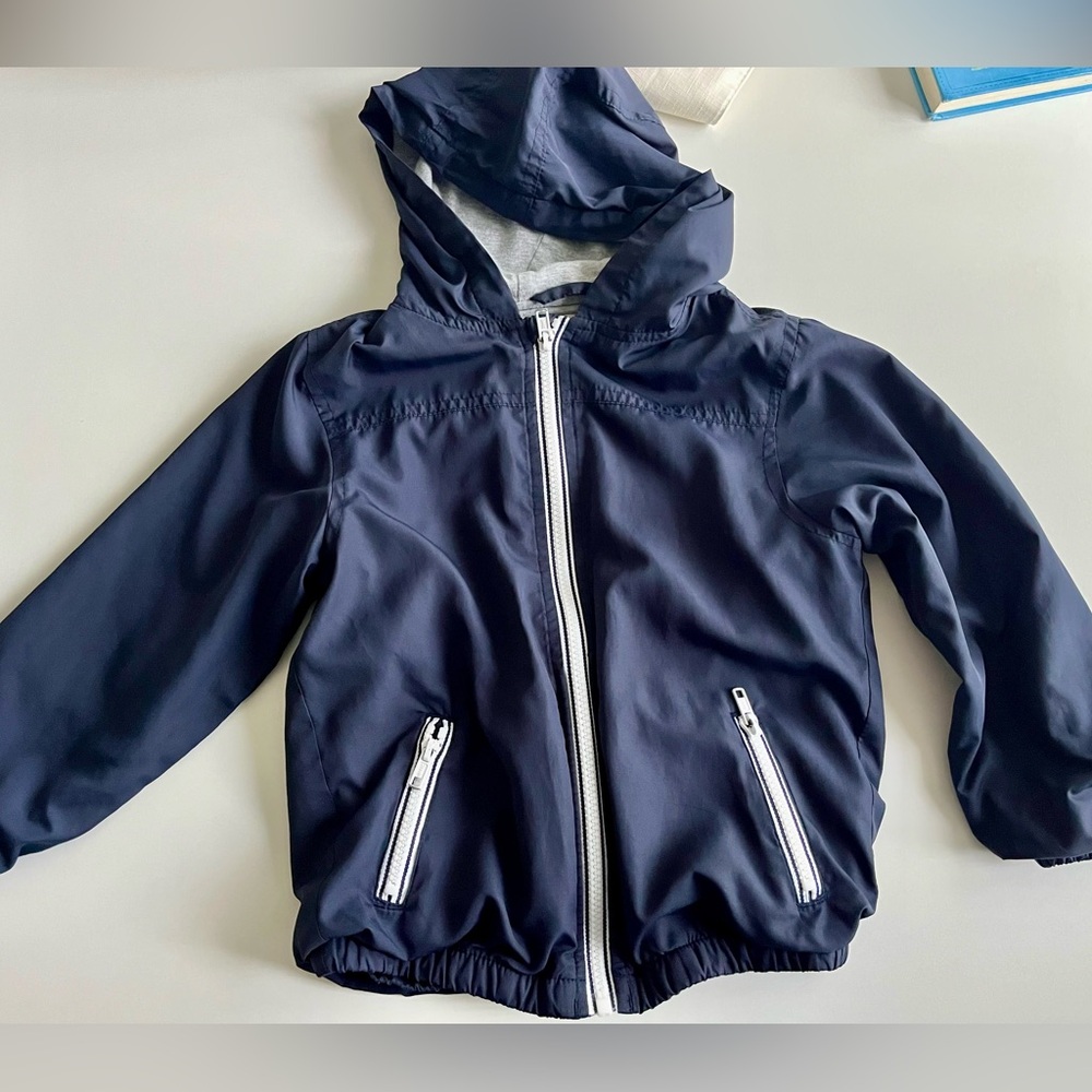 Gymboree windbreaker jacket in size 4T-5T